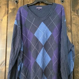 Roundtree & Yorke V-neck Sweater